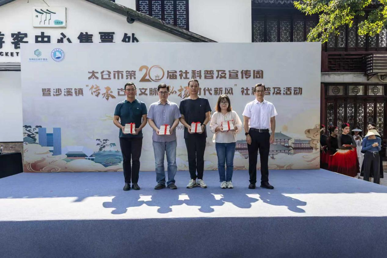 1760078557944719.png 图片15.png